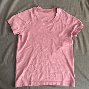 Lululemon swiftly tee